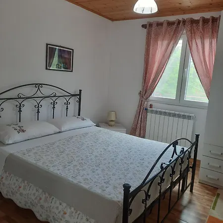 Πανσιόν Agroturizem Devin *